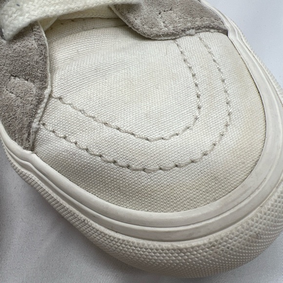 Vans Authentic Sneaker, Men’s Size 4, Women’s 5.5 Off White - Picture 5 of 14